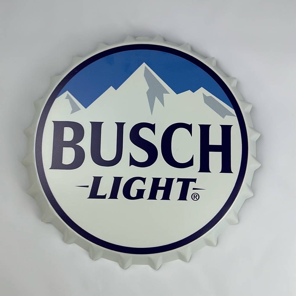 Metal Sign. Busch Light Bottle Top. 13.5 inches in diameter. NEW. Home Decor.